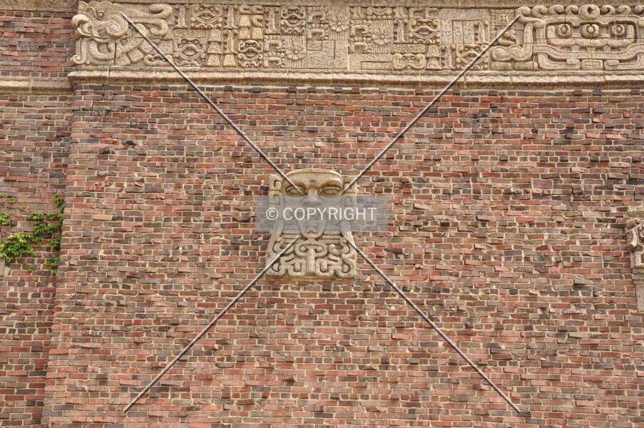 Photo 625-918-797