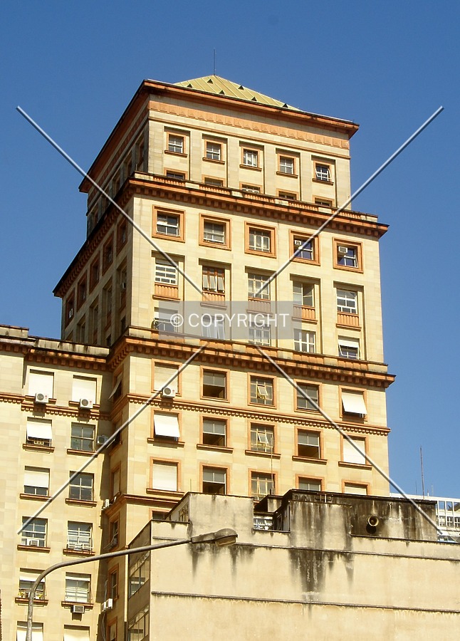 Top floors seen from Riachuelo Street