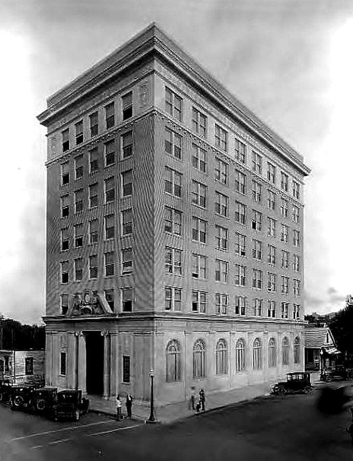 Vintage view from the northwest