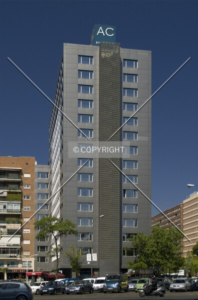 Photo 647-241-838
