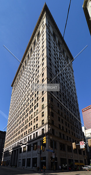 Photo 647-842-506