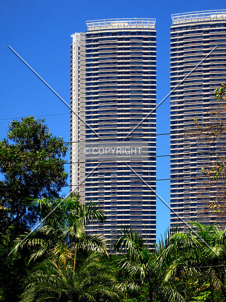 One Shangri-La Place, South Tower