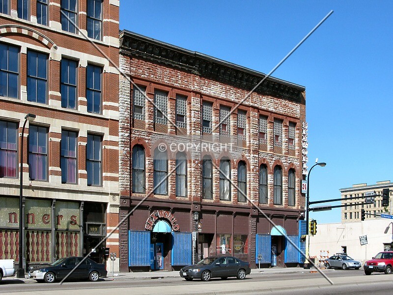 Photo 651-111-677