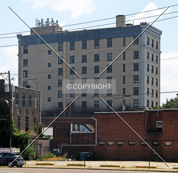 Photo 665-241-223
