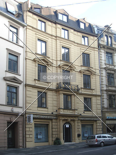Photo 665-597-296