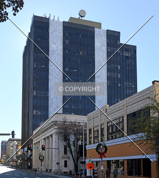 Photo 665-635-824