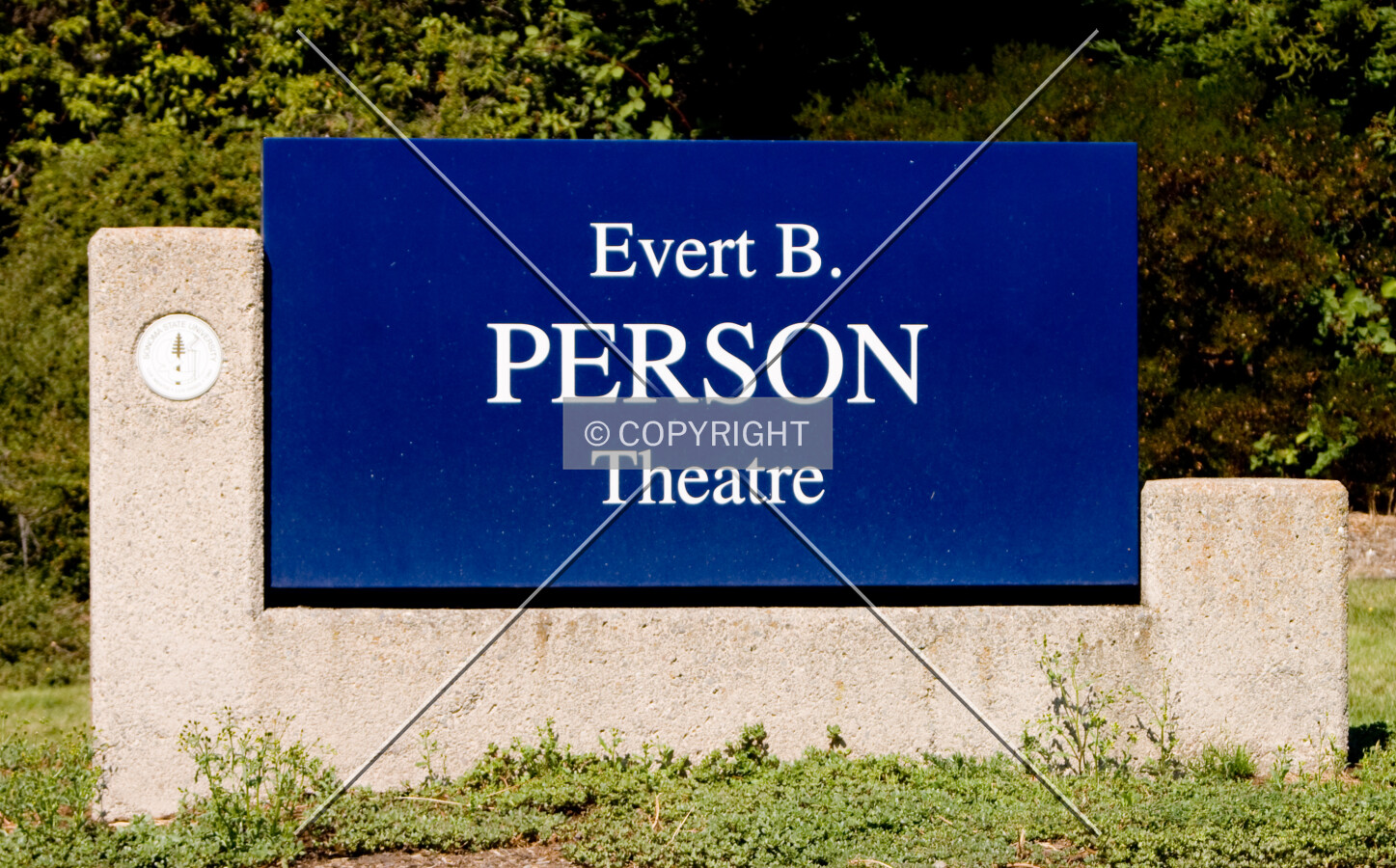 Photo 670-933-055