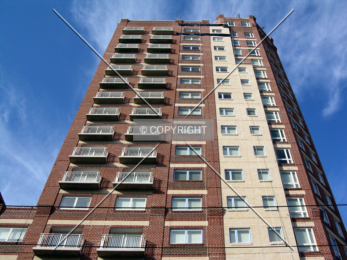 Looking up the eastern side from Howard Street