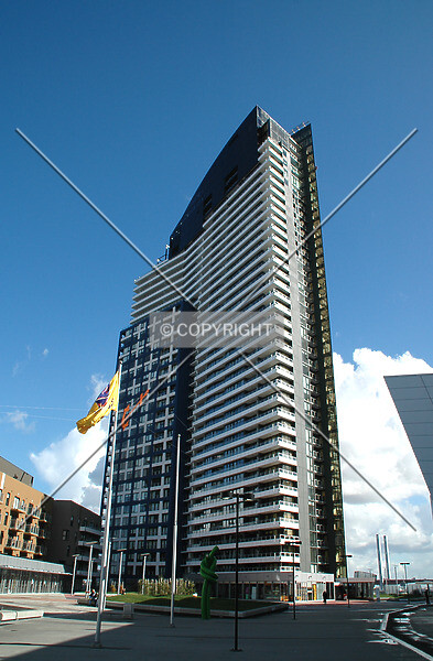 Photo 672-067-880