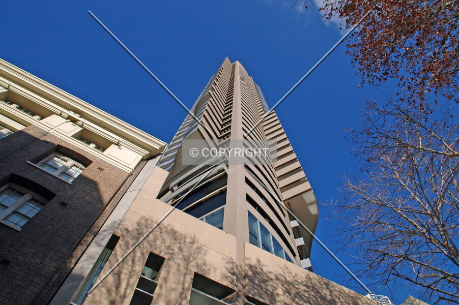 Photo 672-183-992