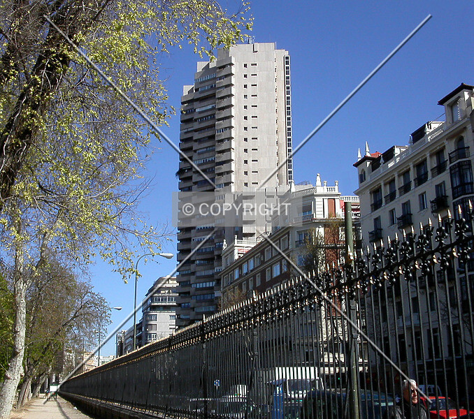 Photo 675-552-852