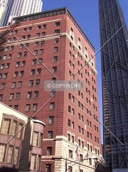 Photo 676-221-885