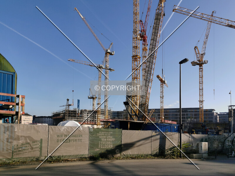 Photo 676-348-521