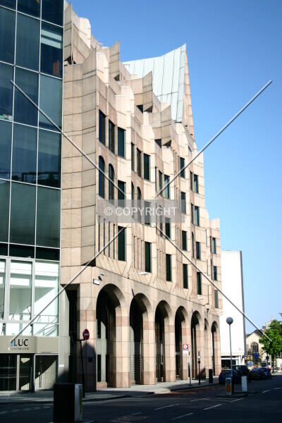 Photo 677-320-336