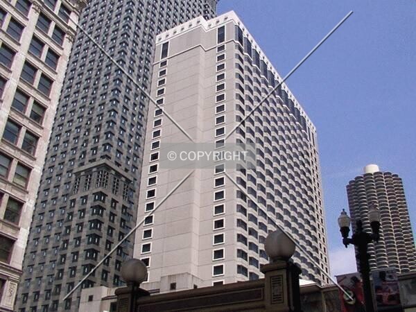 Photo 677-637-830