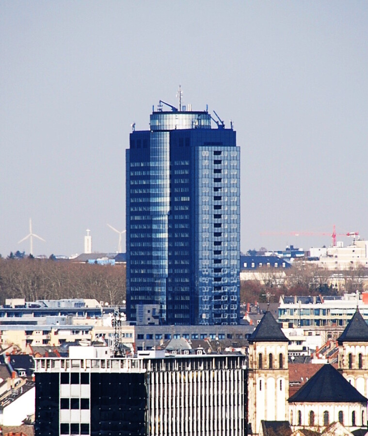 Photo 493-160-687