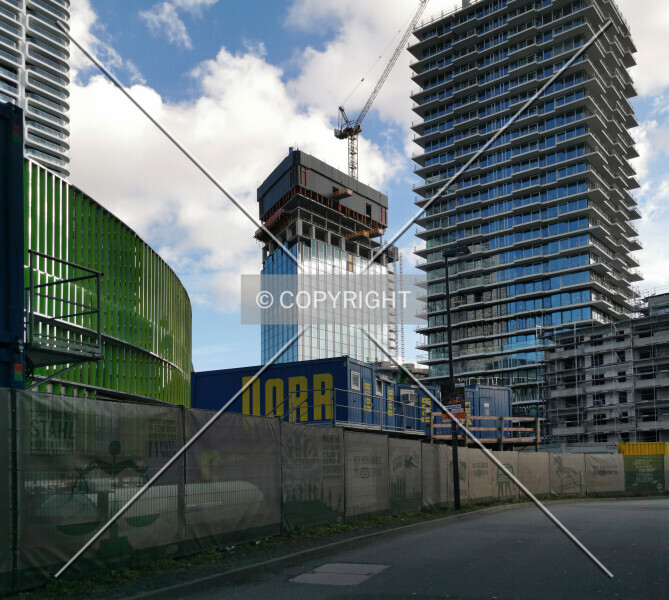 Photo 681-116-784