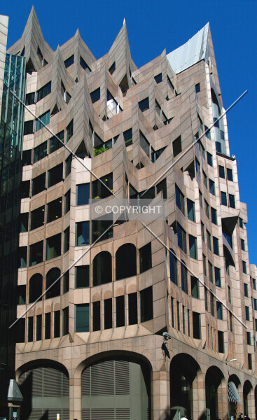 Photo 681-207-874