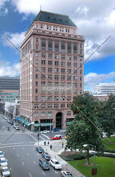 Photo 684-074-051