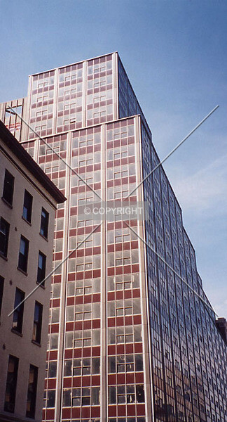 Photo 684-115-737