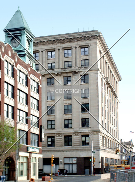 Photo 685-110-544
