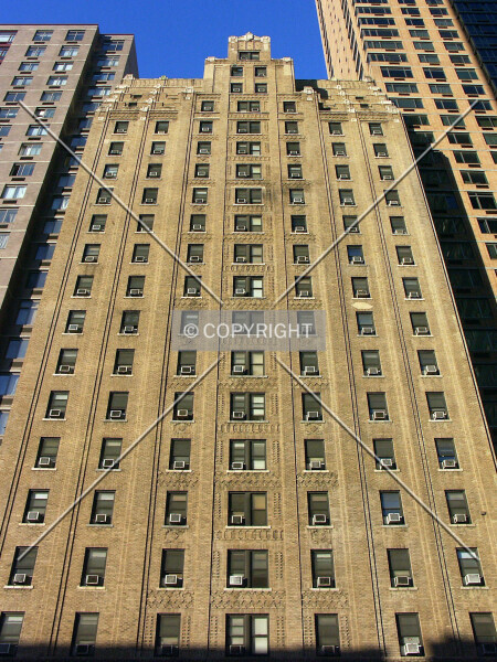 Photo 692-377-297