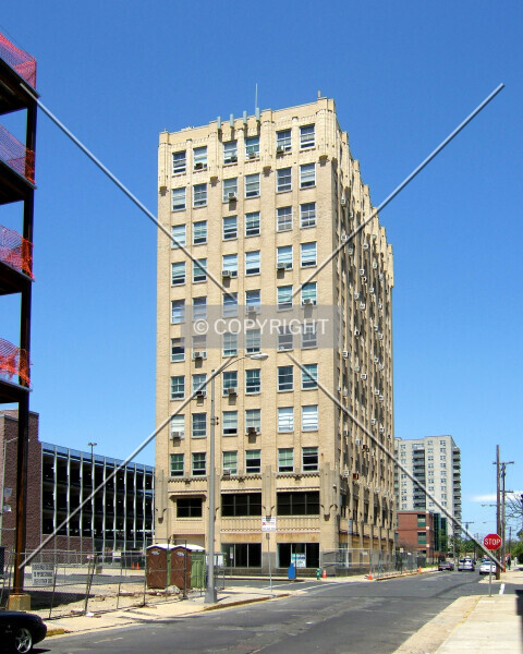 Photo 694-311-416
