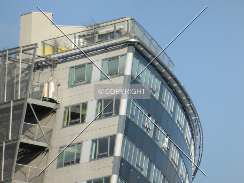 Photo 694-437-266