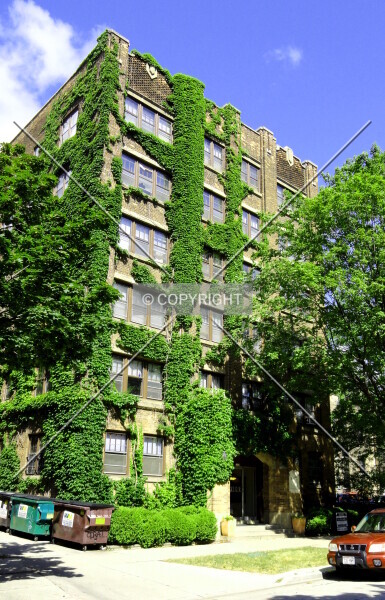 Photo 694-713-743