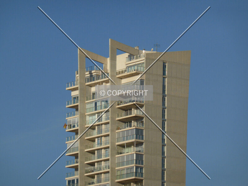 Photo 696-834-043