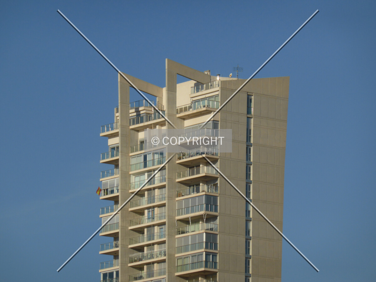 Photo 696-834-043