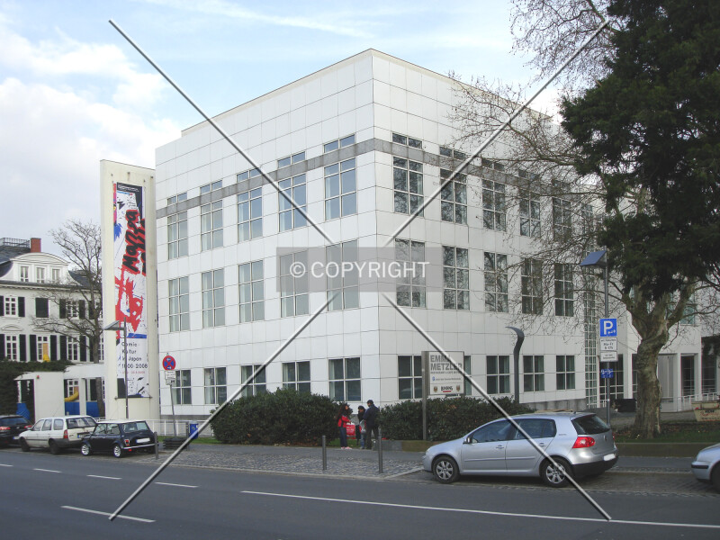 Photo 697-271-464