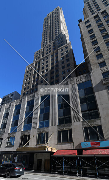 Photo 697-382-978