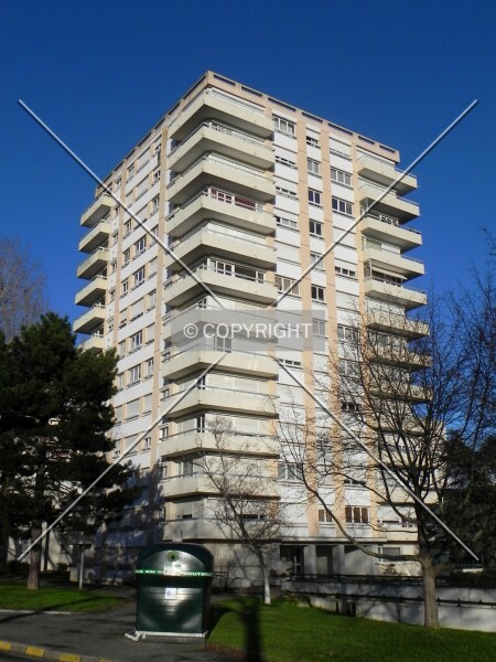 6 Avenue Georges Pompidou