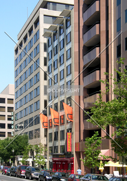 Photo 698-623-177