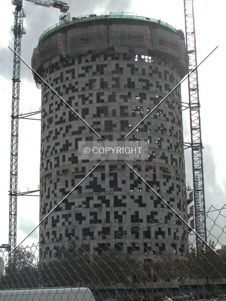 698-712-960