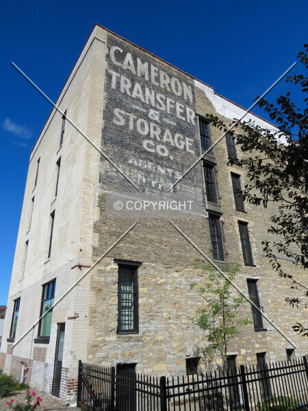 Photo 710-976-443