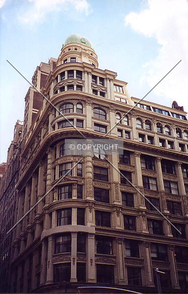 Photo 712-548-015