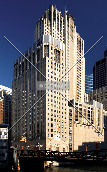 Photo 715-689-288