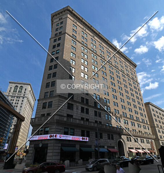 Photo 716-184-241
