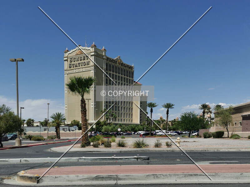 Photo 716-719-994