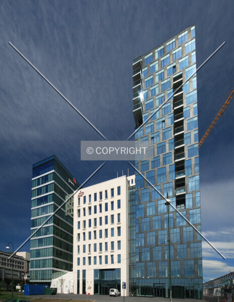 Photo 720-675-710
