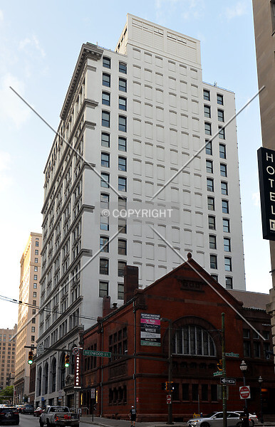 Photo 723-404-963
