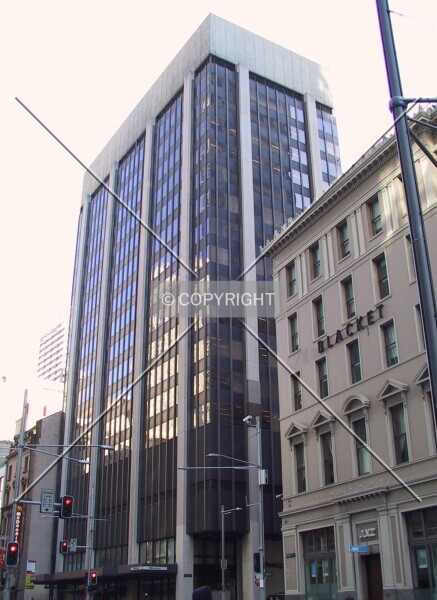Photo 729-889-099