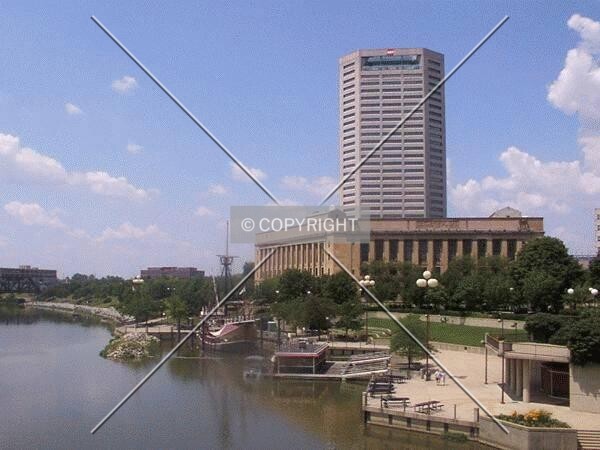 Looking north along the Scioto River