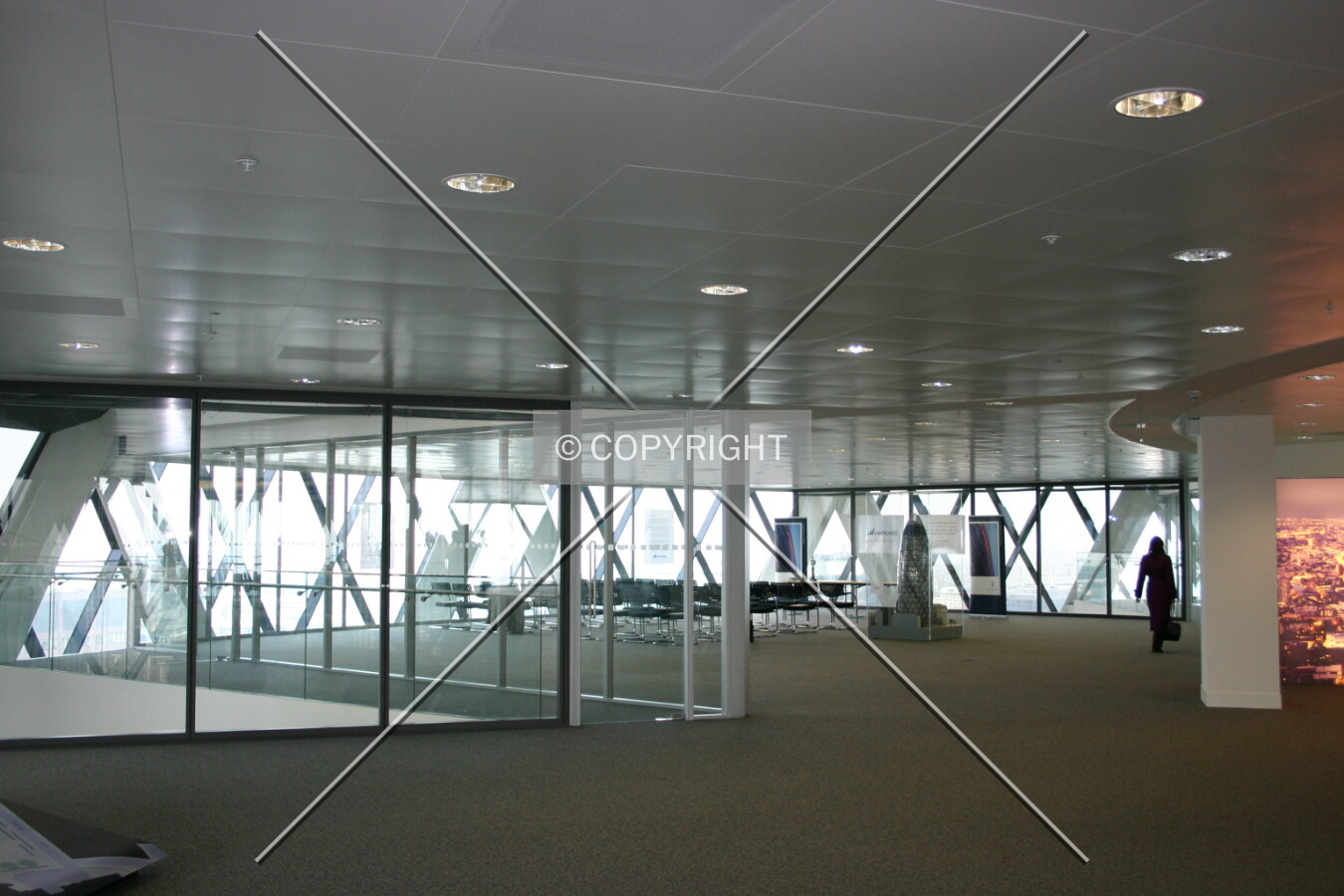 View towards a lightwell and the core on level 17