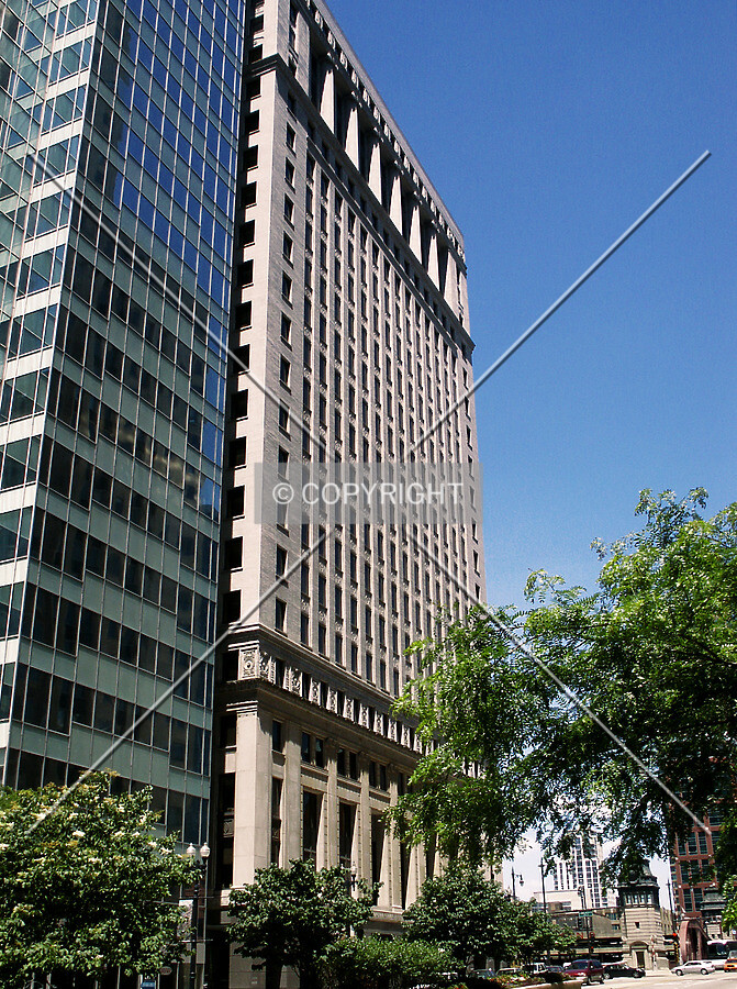 East facade on LaSalle Street