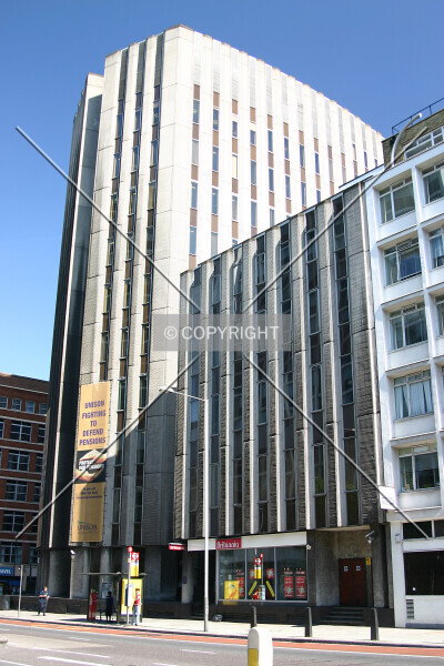Photo 737-264-974