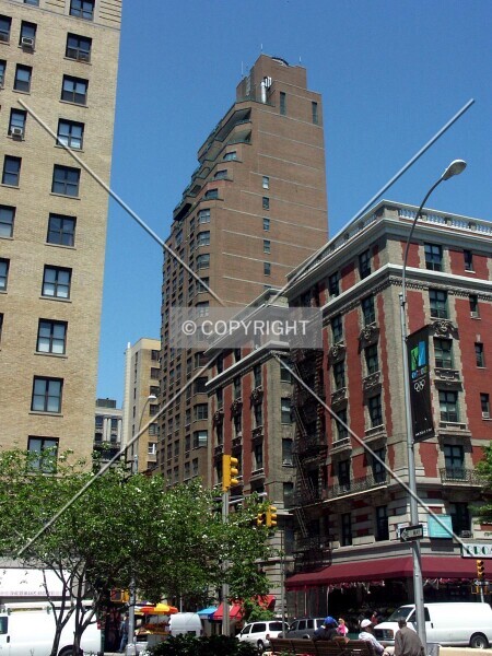 Photo 737-851-039
