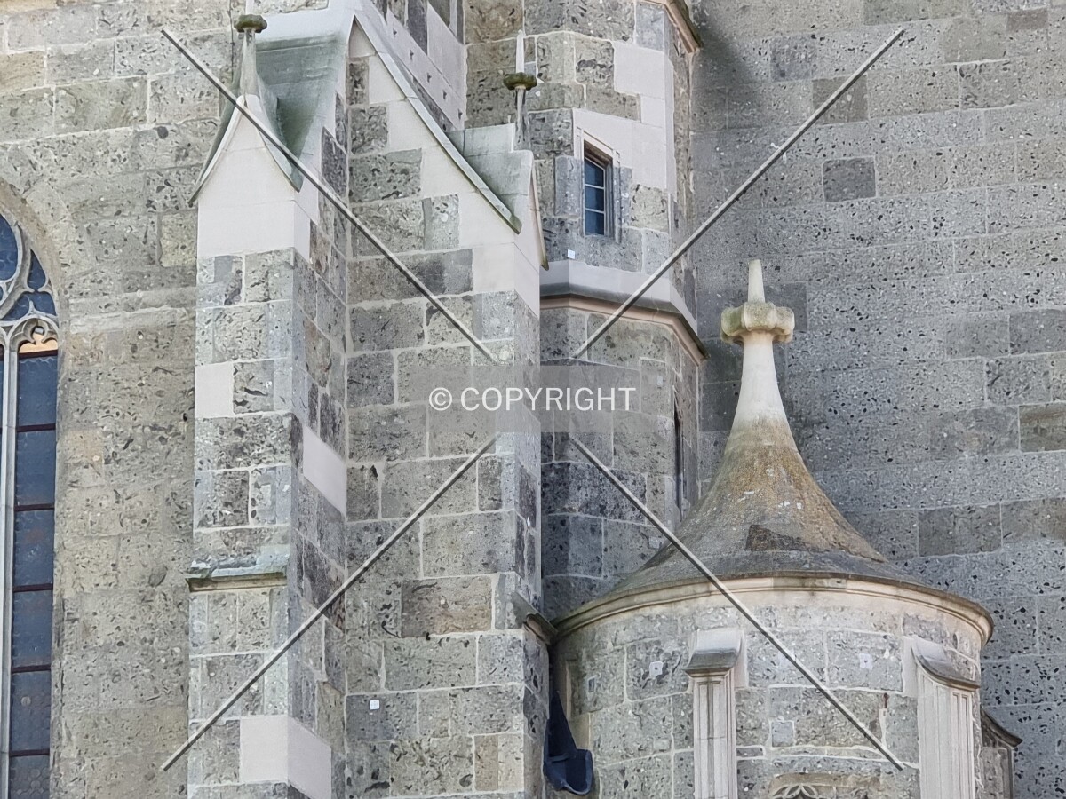 Photo 738-718-376
